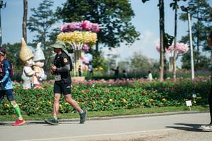 BIB: 
                            <button type="button" onclick="openModal(27617933)" class="btn btn-primary btn-sm float-right btn-popup" data-toggle="modal" data-target=".modal-high-quality">
                        <i class="fas fa-shopping-cart"></i> Add to Cart
                    </button>
                                            <button type="button" onclick="isThisMe(27617933, true)" class="btn btn-success btn-sm float-right btn-popup btn-isme hidden" data-toggle="tooltip" data-placement="bottom" title="นี่คือรูปของคุณใช่ไหม คลิกที่นี่เพื่อเอาเข้าอัลบั้ม">
                        <i class="fas fa-plus"></i> Add to album
                    </button>
                    <button type="button" onclick="isThisMe(27617933, false)" class="btn btn-warning btn-sm float-right btn-popup btn-isnotme hidden">
                        <i class="fas fa-ban"></i> Remove from album
                    </button>